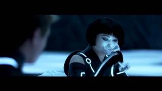 Quorra (Olivia Wilde) TRON Legacy.avi