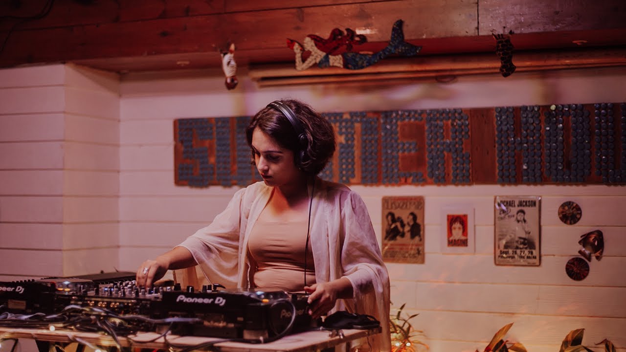 Boxout Wednesdays 165 - Hiranya [06-10-2021] 
