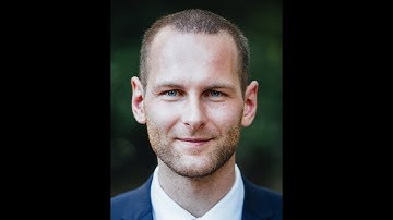 Stefan Glock: Tight Hamilton cycles with high discrepancy