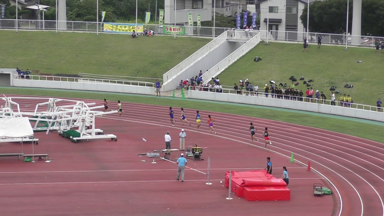 H30 千葉県中学総体 男子800m 決勝 YouTube H30 千葉県中学総体 男子800m 決勝 YouTube