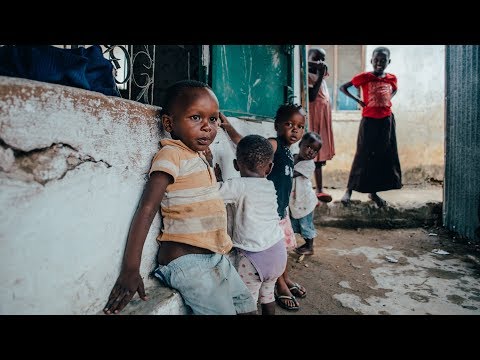 Видео: Где праздновать в Момбасе - Сеть Матадора