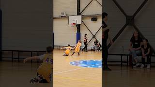 Iana Ține La Colegii Ei De Echipă