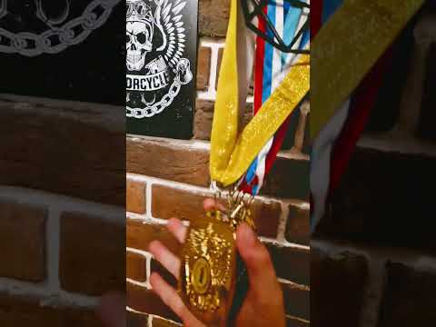 свои медали