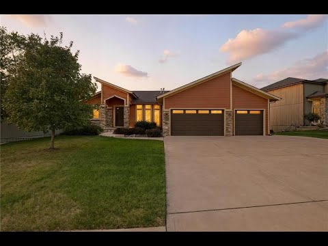 4500 SW Aft Drive, Lee's Summit, MO home video tour