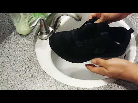 Video: 4 formas de limpiar los zapatos Skechers