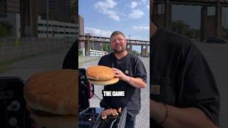 I can EAT the world’s BIGGEST burger all day 🍔 #icandothisallday #biggest #burger #worldrecord