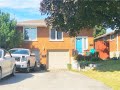 Beautiful 3 Bedroom Bungalow *FOR RENT* on East Hamilton Mountain by The Realty Deal