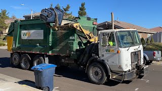 Waste Management Diesel Autocar Python Garbage Truck