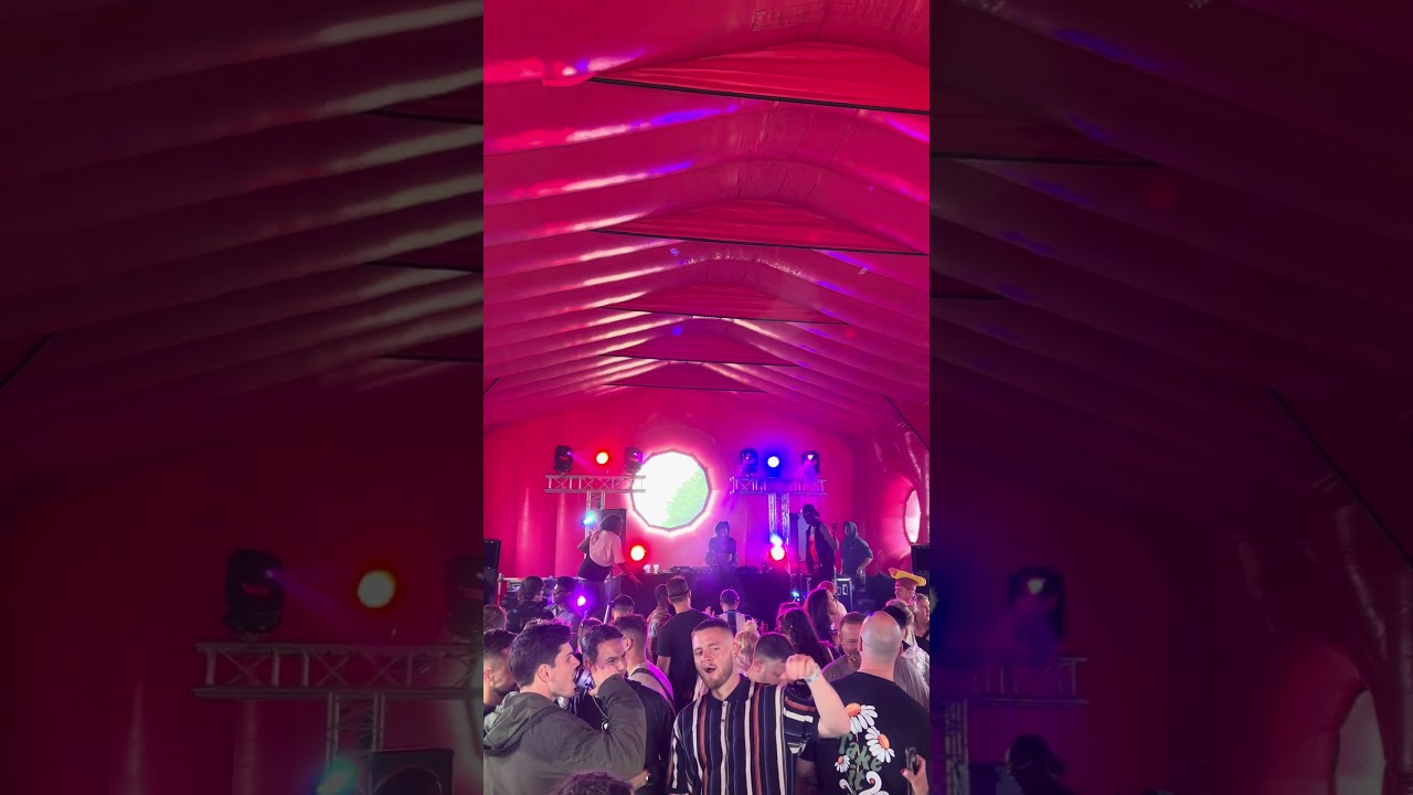 Elrow London: Epic Party with Red Background 🎶 Unforgettable Moments! 