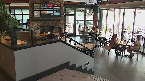 New Indiana law brings back 'Happy Hour' after 40 years