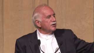 Spotlight on Design: Moshe Safdie