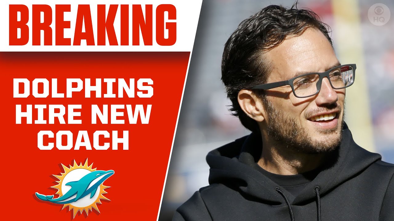 Dolphins hire Mike McDaniel as head coach