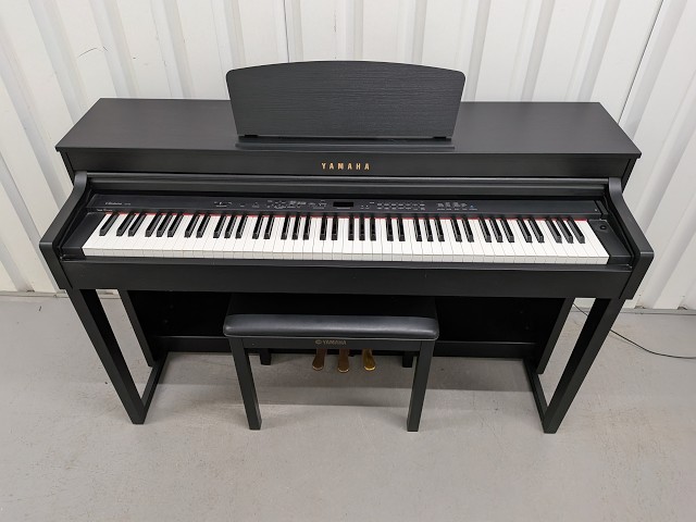 Yamaha Clavinova CLP-430 Digital Piano and stool in satin black
