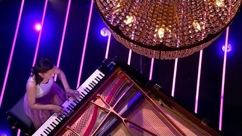 Virtuoos pianospel van Cynthia - SUPERKIDS