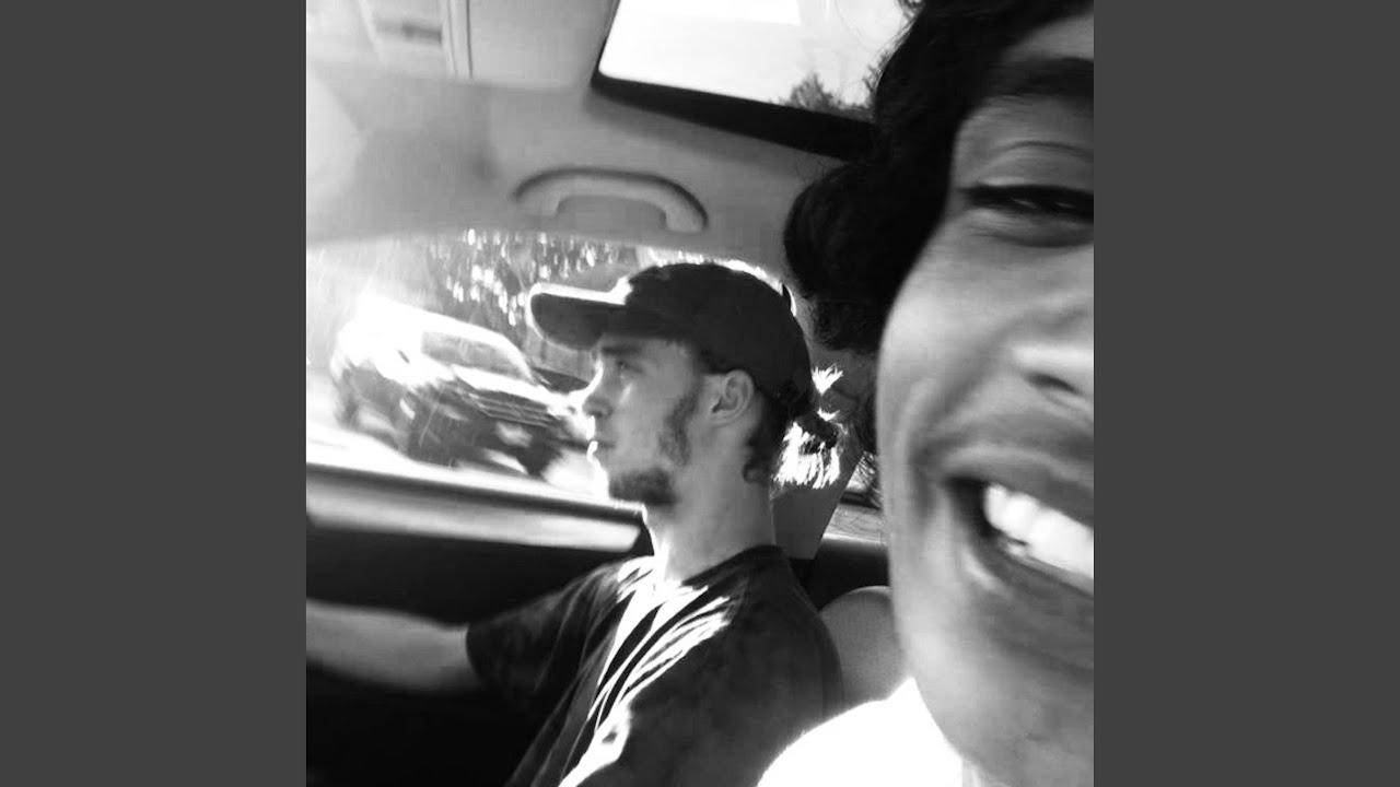 Regardez Chappie (feat. Prohibeo) sur YouTube Regardez Chappie (feat. Prohibeo) sur YouTube