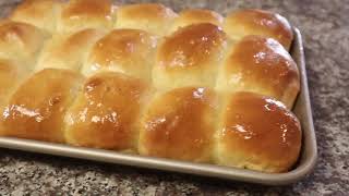 Old School Cafeteria Rolls