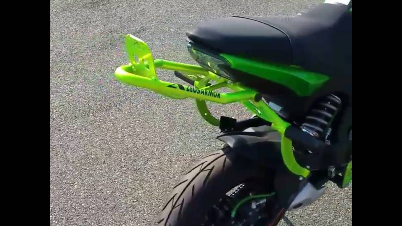 ZeusArmor Stunt equipped kawasaki z125 pro walkaround YouTube