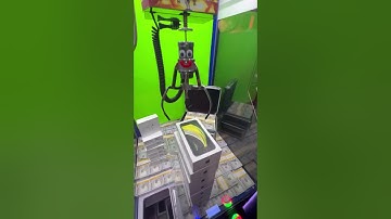 $40K iPhone Claw Machine WIN 😧 #shorts #clawmachine #arcade #iphone