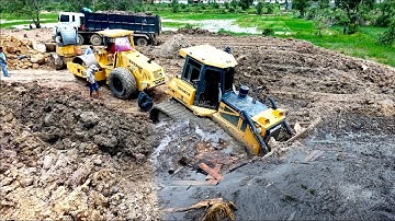 Unbelievable Bulldozer D31P Operating Recovery Of DOZER SHANTUI DH17C2 Sliding Stuck Overturned