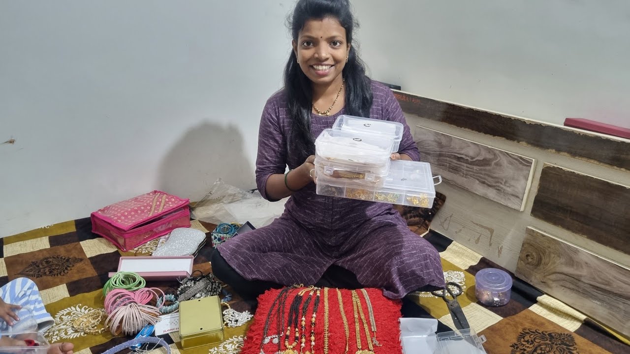 मावशीच्या घरी लग्नाची तयारी, नविन रूम साठी खरेदी 😍🤗 माझीभरपूर सारी ज्वेलरी,🤗😍