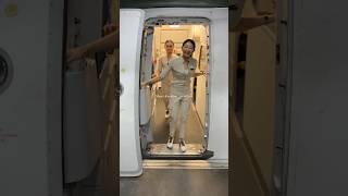 Pramugari cantik super air jet | Tutup pintu pesawat 🤩🥰