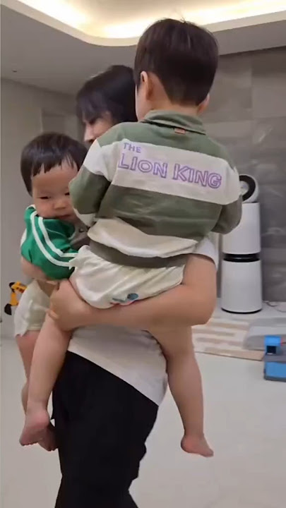 Jeongwoo and Eunwoo very heavy 😂😂😂😂#jeongwoo #jungwoo #eunwoo #shorts #viralvideo