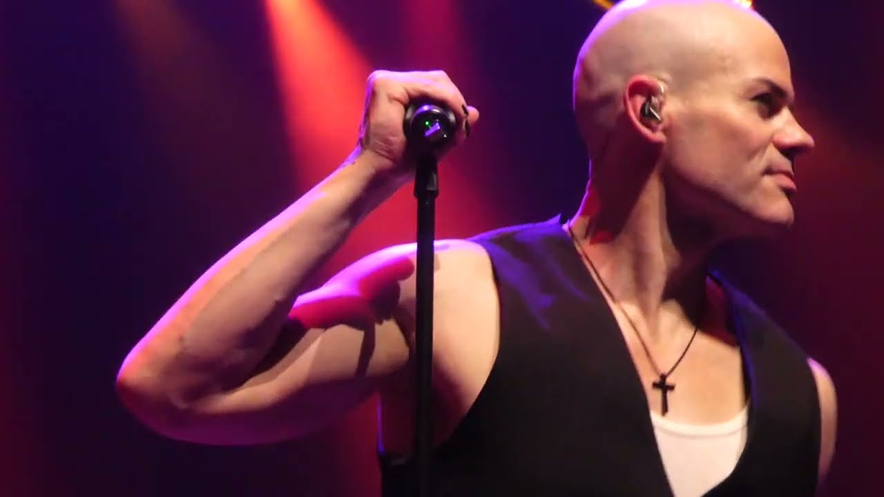 Carlos Alomar, The D.A.M. Trilogy Tour - Golden Years - Barbican, London, 28/11/25