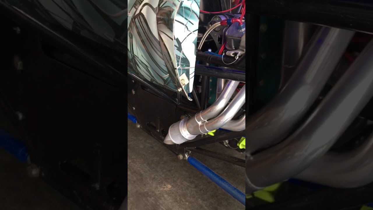 Monster Truck “Split Personality” Engine startup - YouTube