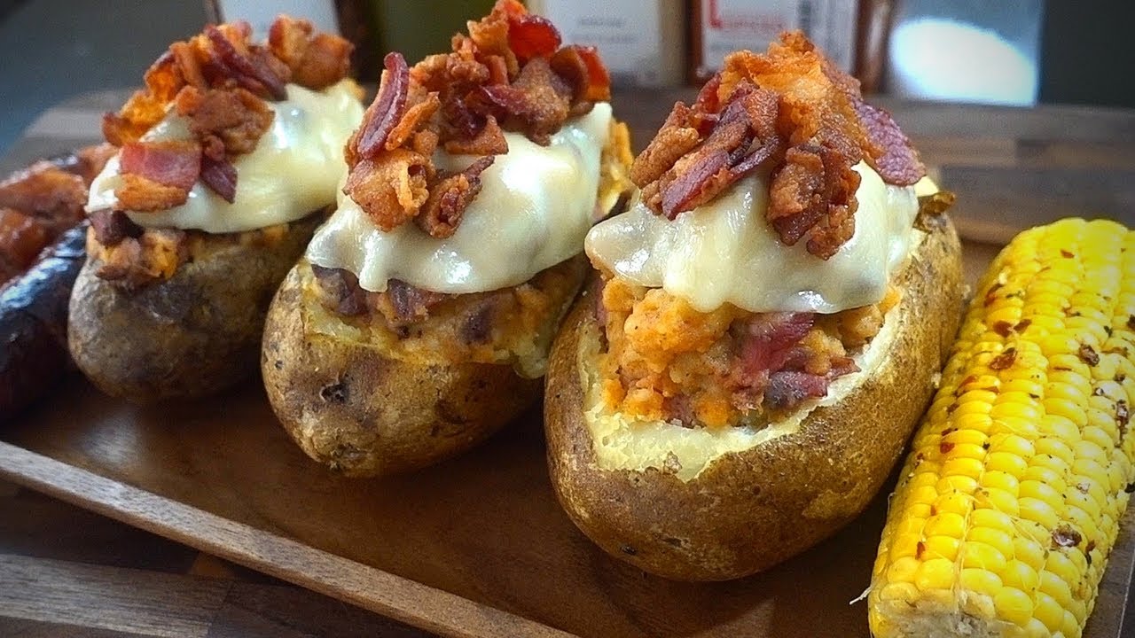 Loaded Baked Potatoes | La Capital - YouTube