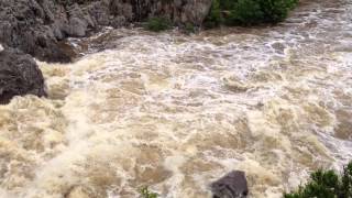 130809 CMD1237 River flow thru Johnson's Shut Ins