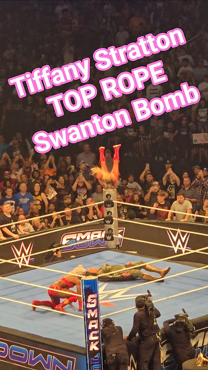 Tiffany Stratton Hits Huge Swanton Bomb | WWE SmackDown Orlando Main Event #WWE #tiffanystratton