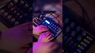 Elektron Analog four sounds crazy by @goth.jocks.music #shorts #synth