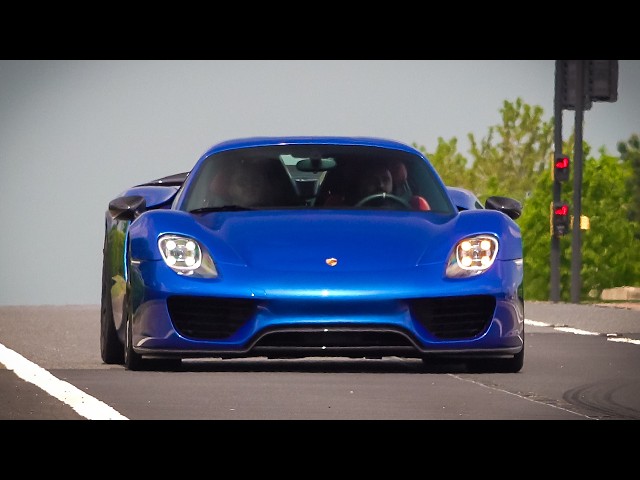 Porsche 918 Spyder with Custom Exhaust - LOUD Accelerations
