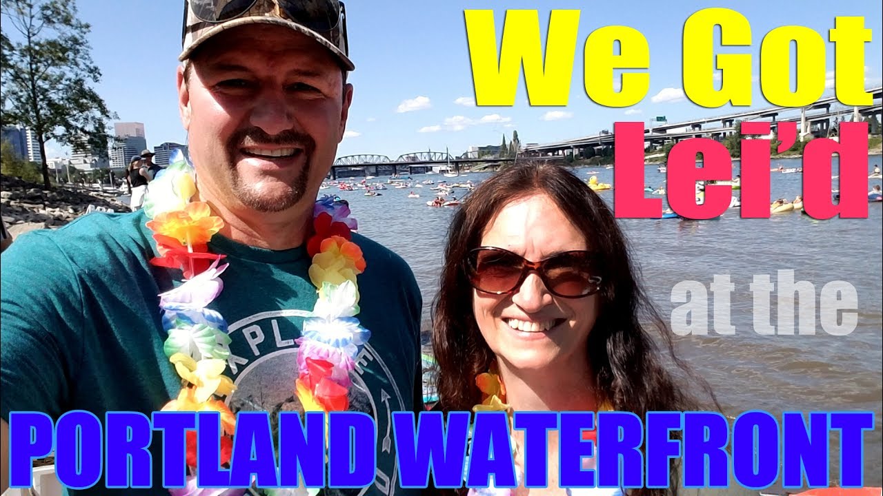 Portland Waterfront Park | Saturday Market | Travel Oregon Fun