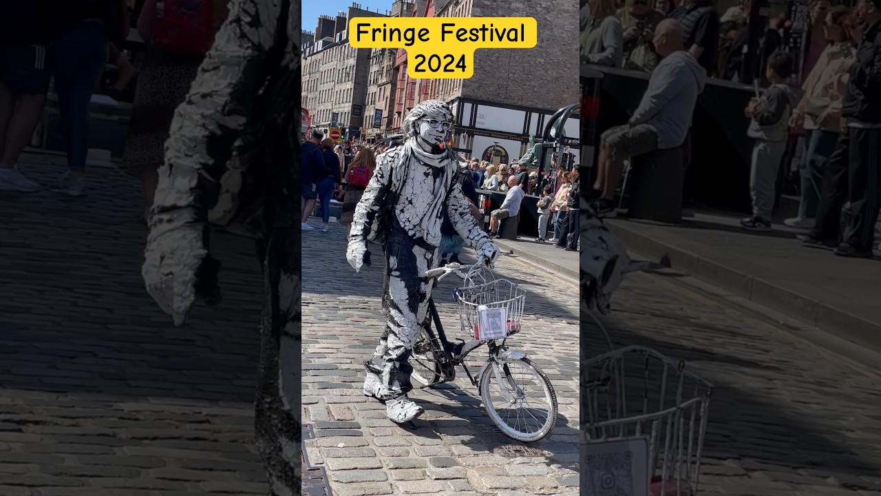 Windswept Man 💕A Living Statue At Edinburgh Festival Fringe 2024.