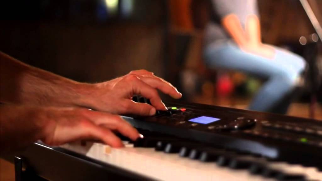 Timothy - LÁSKA PRIŠLA DOLE K NÁM (acoustic worship session)