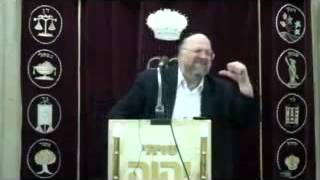 ״קְצָרִים״ - ״אַל תִּרְאוּנִי שֶׁאֲנִי שְׁחַרְחֹרֶת, שֶׁשֱּׁזָפַתְנִי הַשָּׁמֶשׁ״