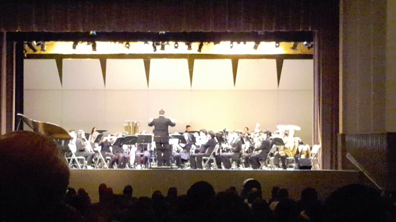 Loara HS 4th Period Band : "Dusk" by Steven Bryant - 2017 Pre-Festival Concert