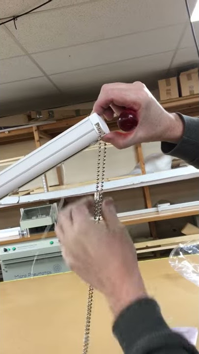 How to fix chain on head rail