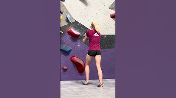 Janja Garnbret Catches The Paddle Dyno