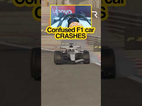 F1 car gets confused, then crashes 💥