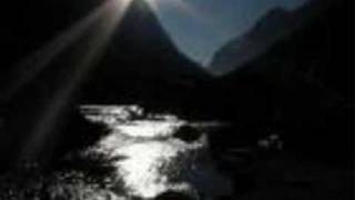 картинка: ИР-ИС Бадэн ӕз Терчэ бэл... (стихи Сергея Хачирова)