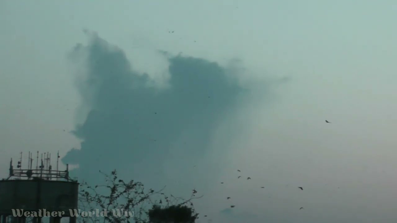 How This Mini Cloud Burst looks in Time lapse video