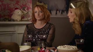 Emmerdale - Nicola Chucks Trifle Over Diane 25Th December 2018