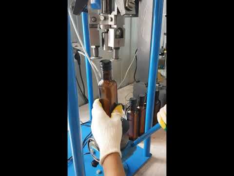 Укупорщик полуавтоматический СПА-18-31 для бутылки типа "Мараска", колпачок 31,5*24 с дозатором