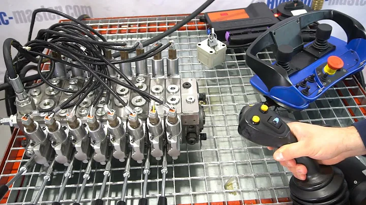 Walvoil Dpx 100 hydraulic valve with Scanreco radio remote and control Joysticks 8 functions