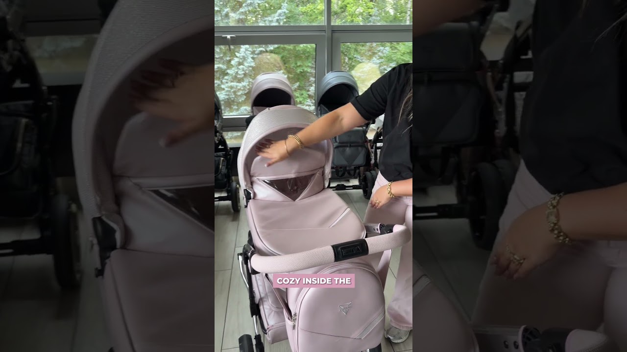 A closer look at the Junama Dolce Pink pram #junama #shorts #pinkpram