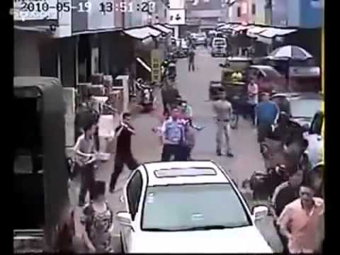 Real Kung Fu Fighting!!!!!!! Chinese Street Justice