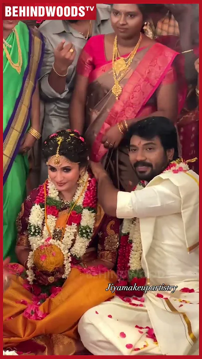 'Vaishu-க்கு தாலி கட்டியாச்சு..'?Vetri Vaishu Wedding ?