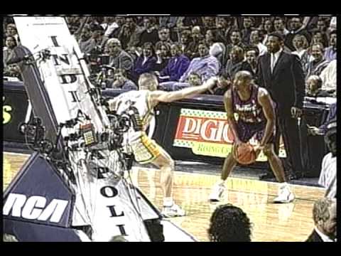 Vince Carter - Double Pump Reverse Dunk vs. Pacers (1999)